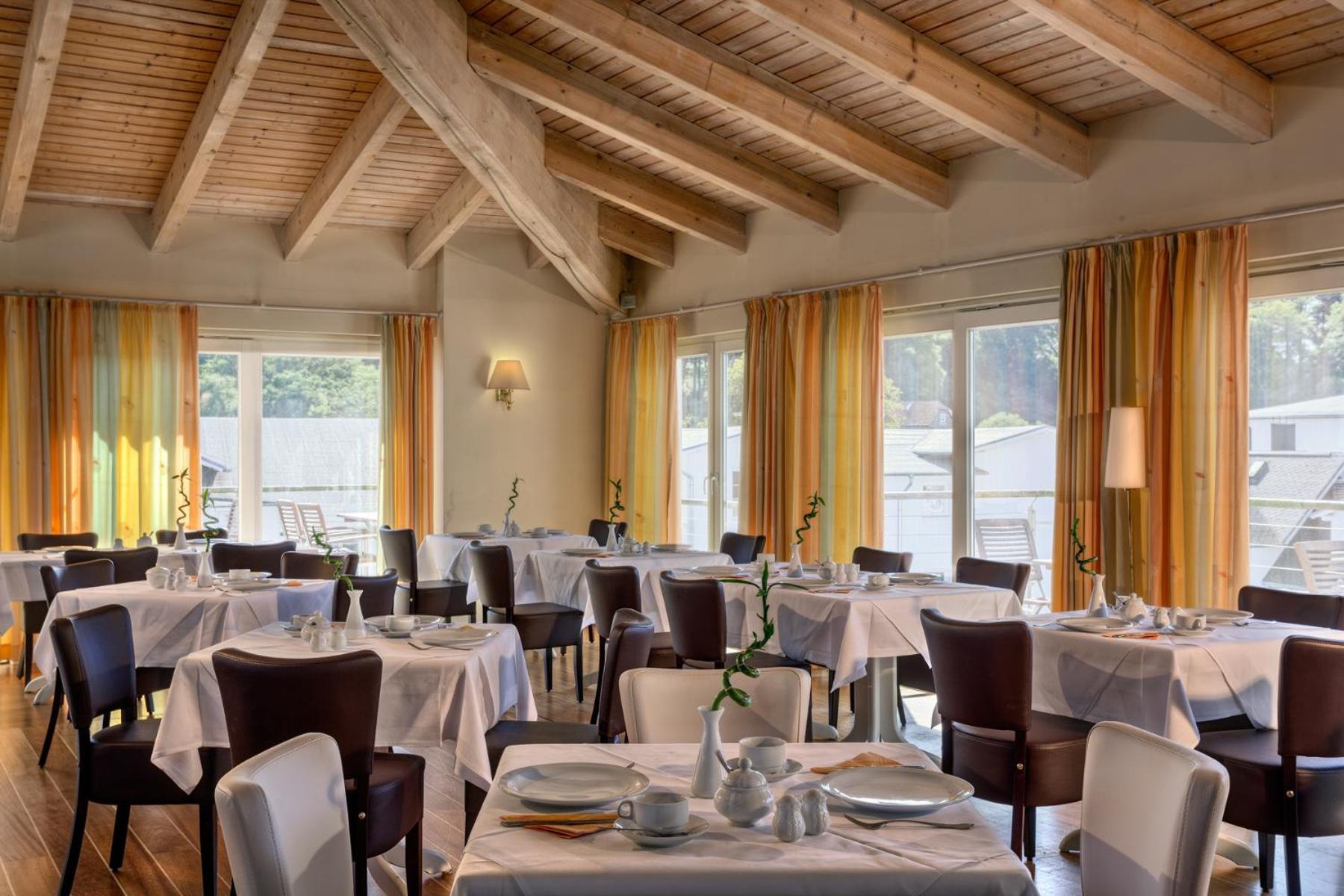 Hotel Vier Jahreszeiten Binz - Adults Only Екстериор снимка